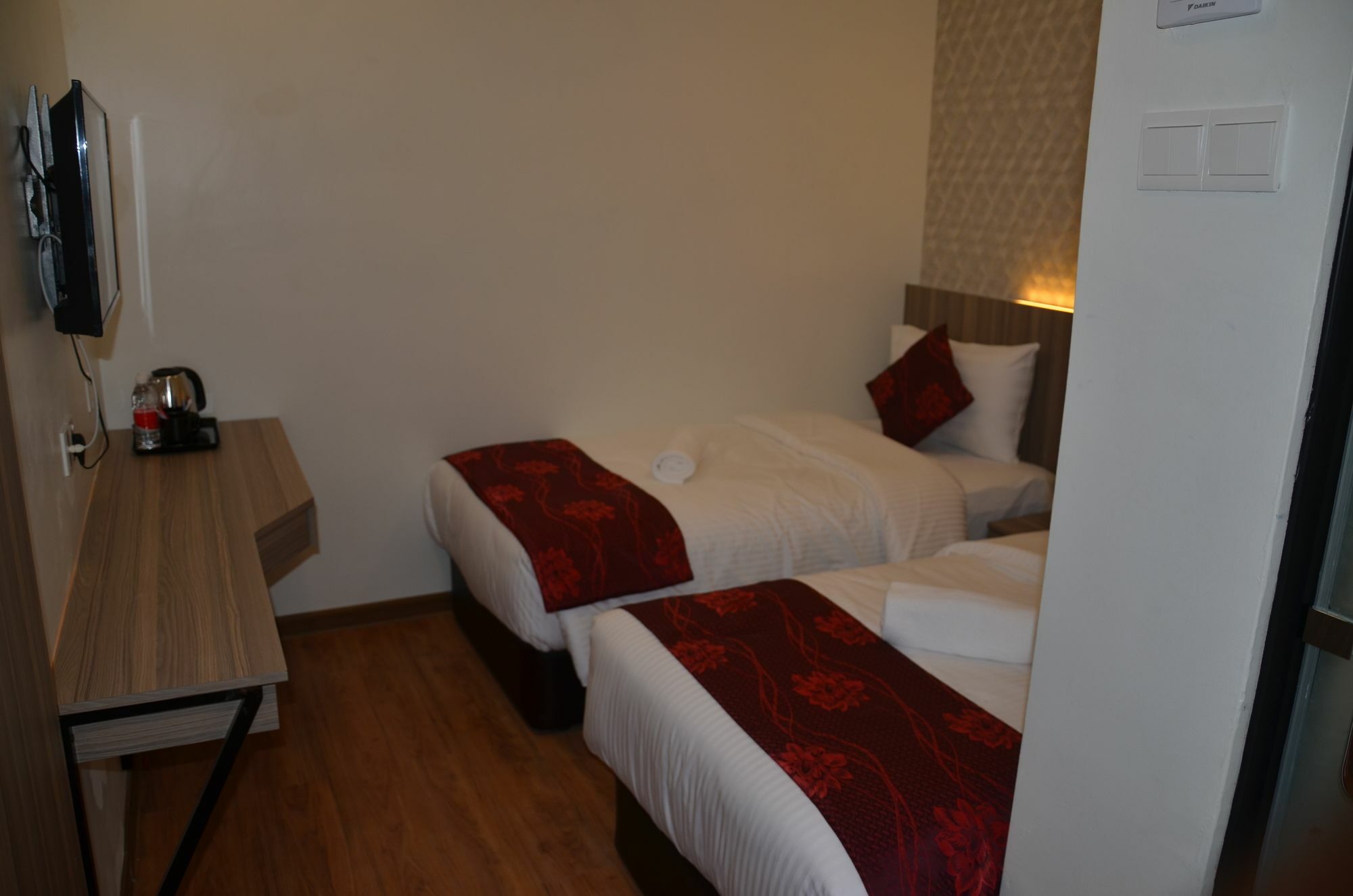 Hotel Signature International China Town 3*