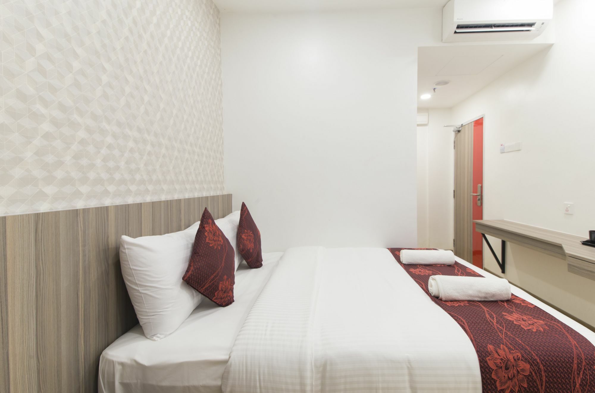 Signature International China Town Hotel