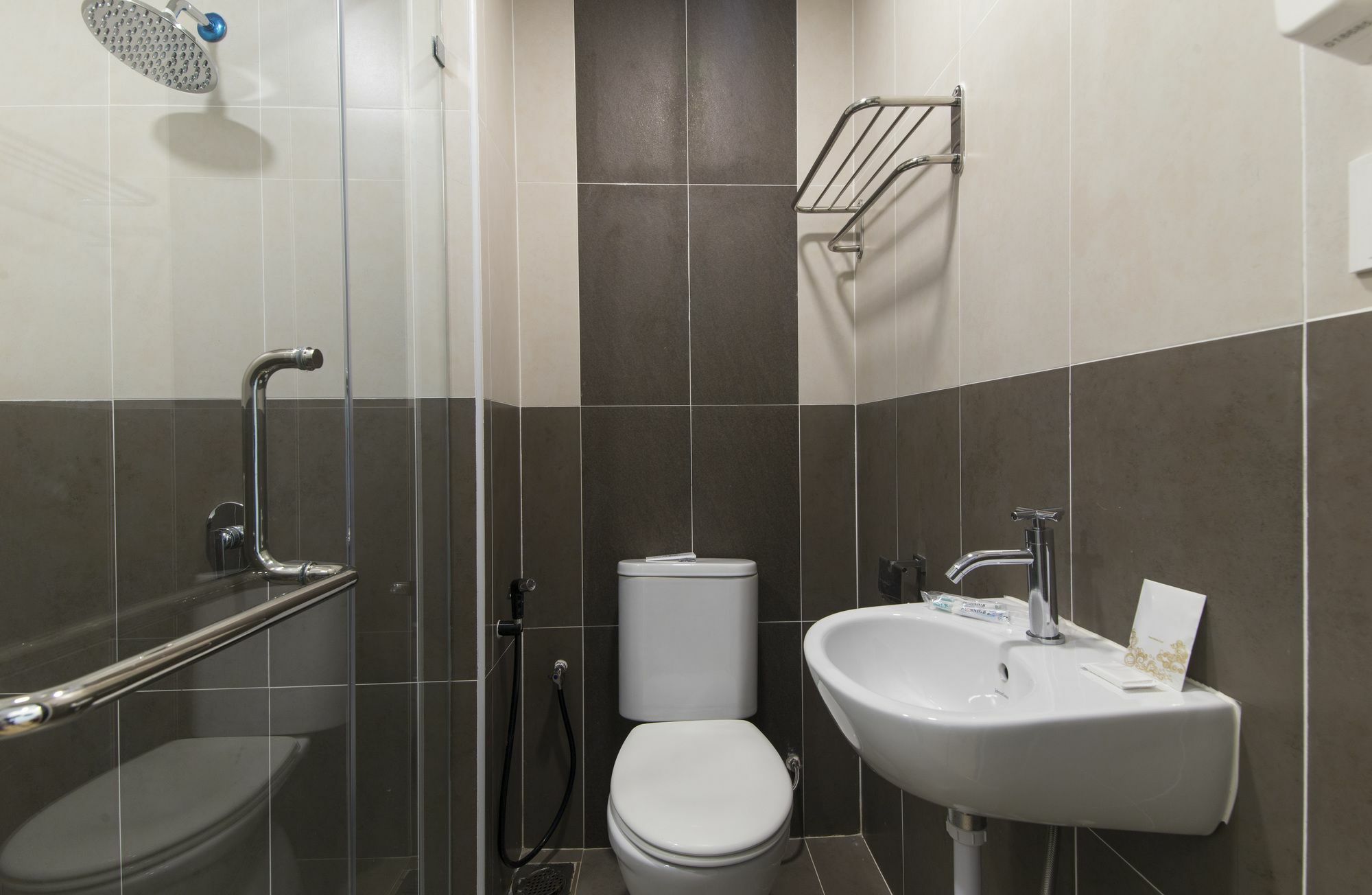 Hotel Signature International China Town 3*