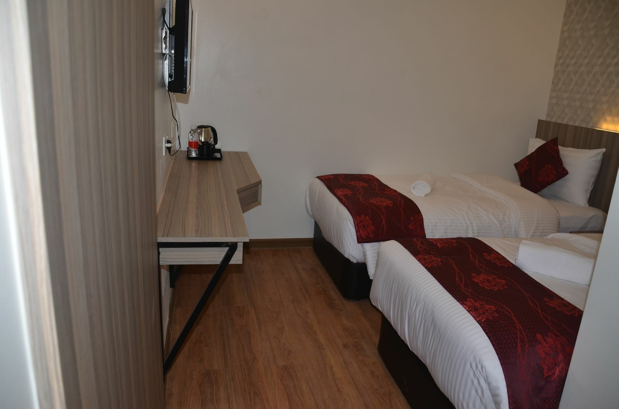 Signature International China Town Hotel 3*